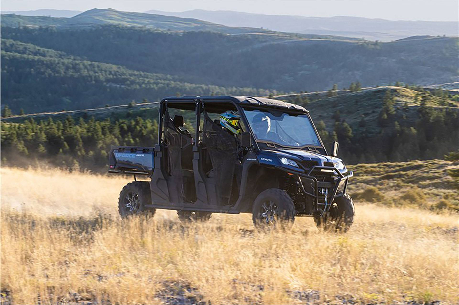 UTV with custom windows